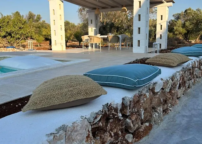 Trullo La Meringa, Charming In * 오스투니