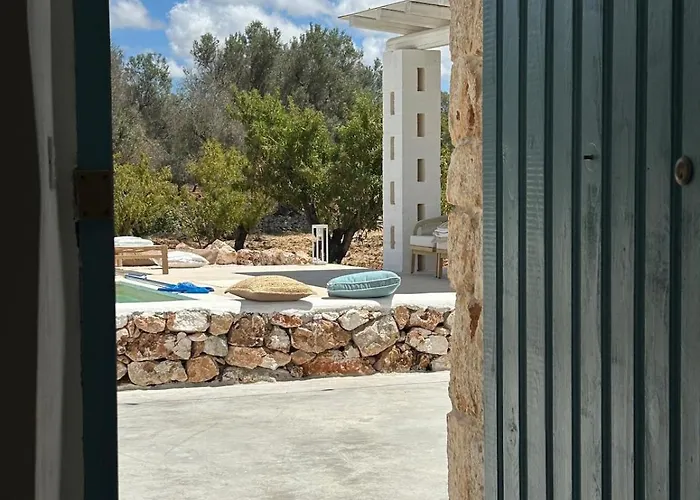 Trullo La Meringa, Charming In * 오스투니